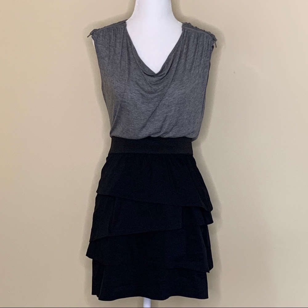 BCBGMaxazria - Versatile black and gray dress XS